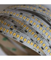 Світлодіодна стрічка RISHANG 3000K 28 Вт/м 2835 240 діодів IP20 24 Вольти 2450 lm тепле світло