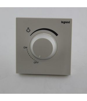 Регулятор яркости поворотный диммер LEGRAND 40-500 Вт регулировка по TRIAC